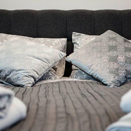 Cracow Jacuzzi Apartments - Silver Room クラクフ エクステリア 写真