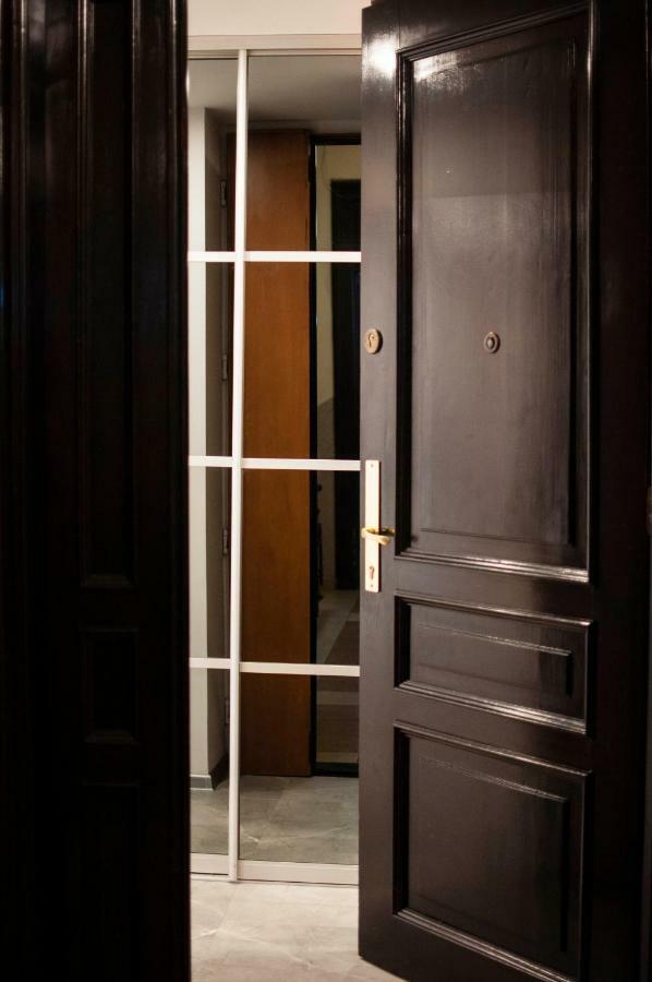 Cracow Jacuzzi Apartments - Silver Room クラクフ エクステリア 写真
