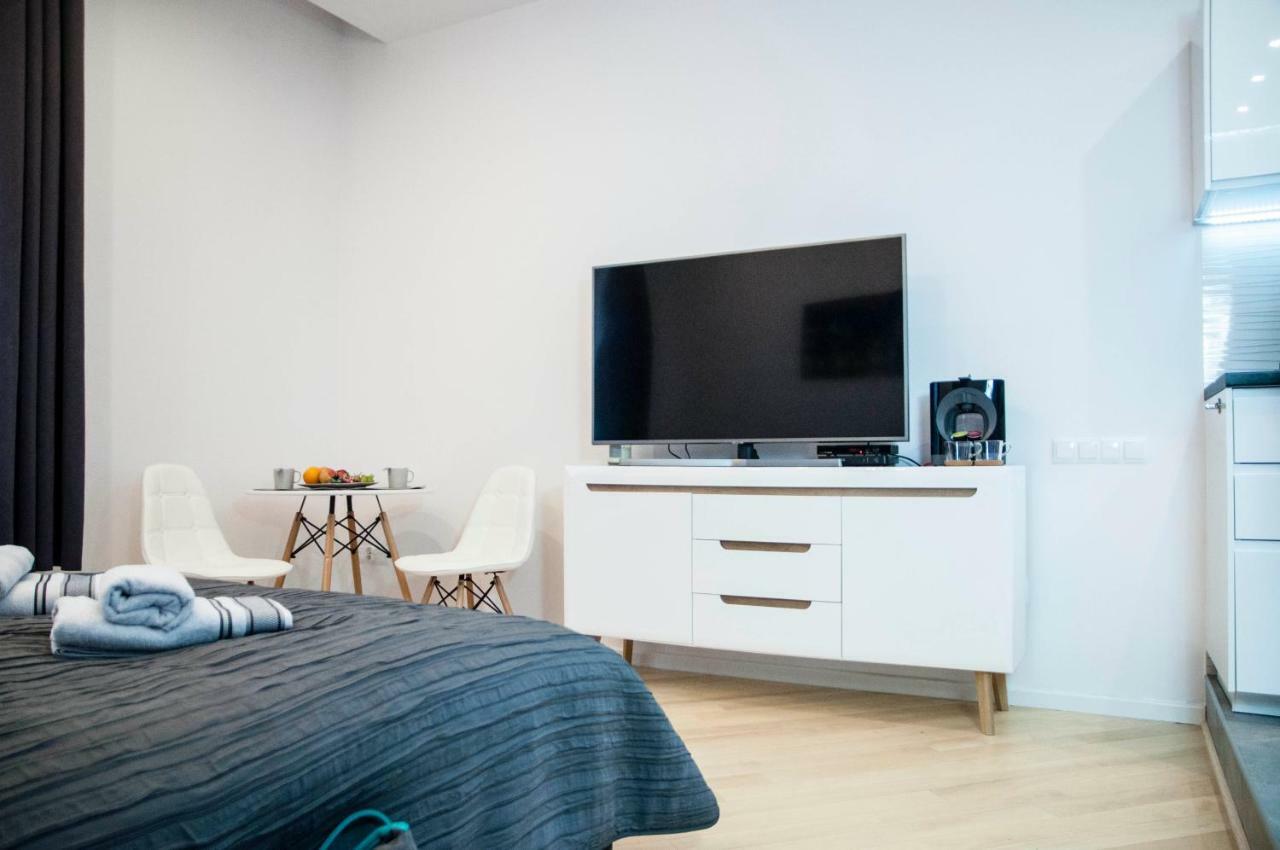 Cracow Jacuzzi Apartments - Silver Room クラクフ エクステリア 写真