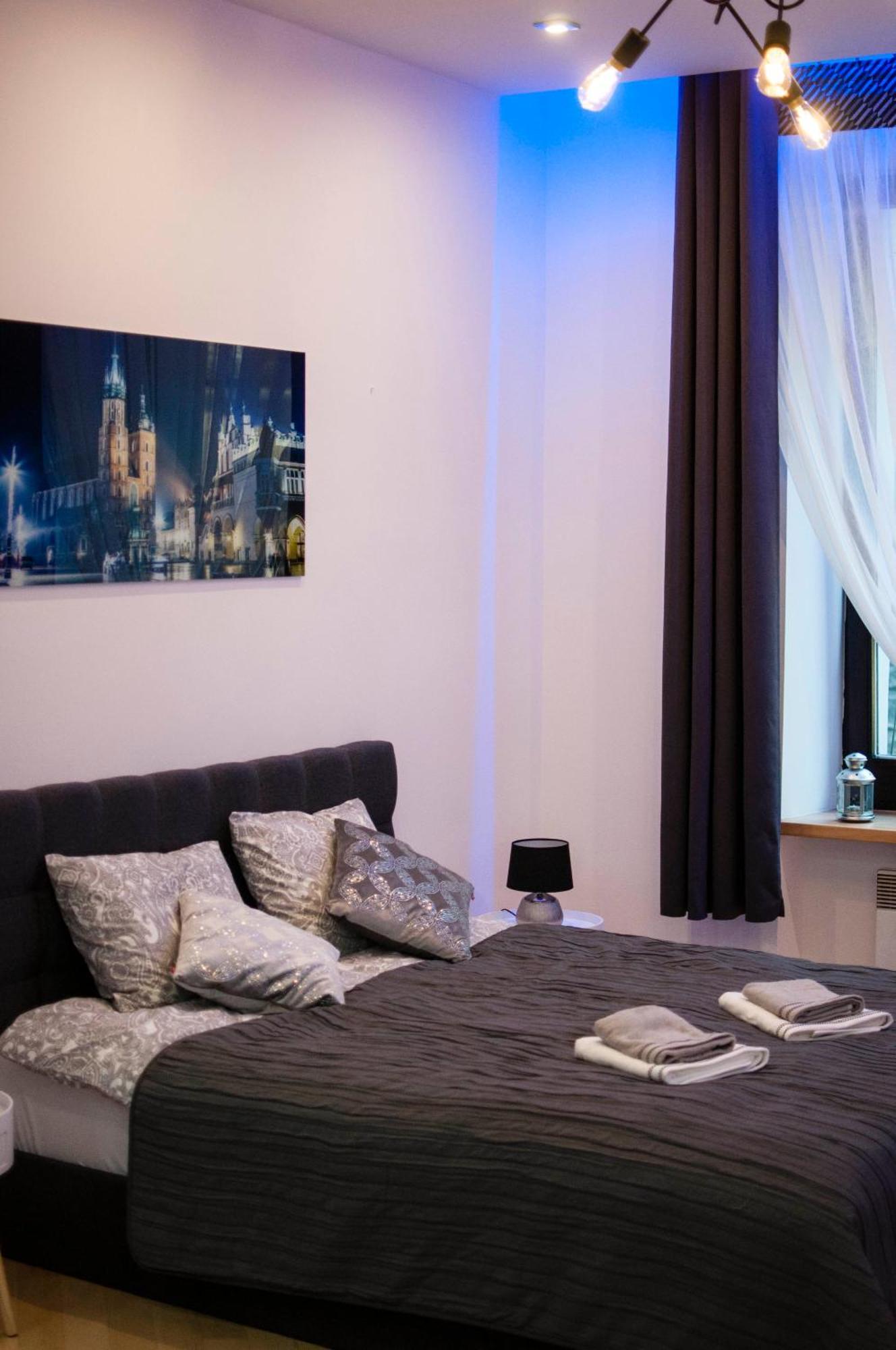 Cracow Jacuzzi Apartments - Silver Room クラクフ エクステリア 写真