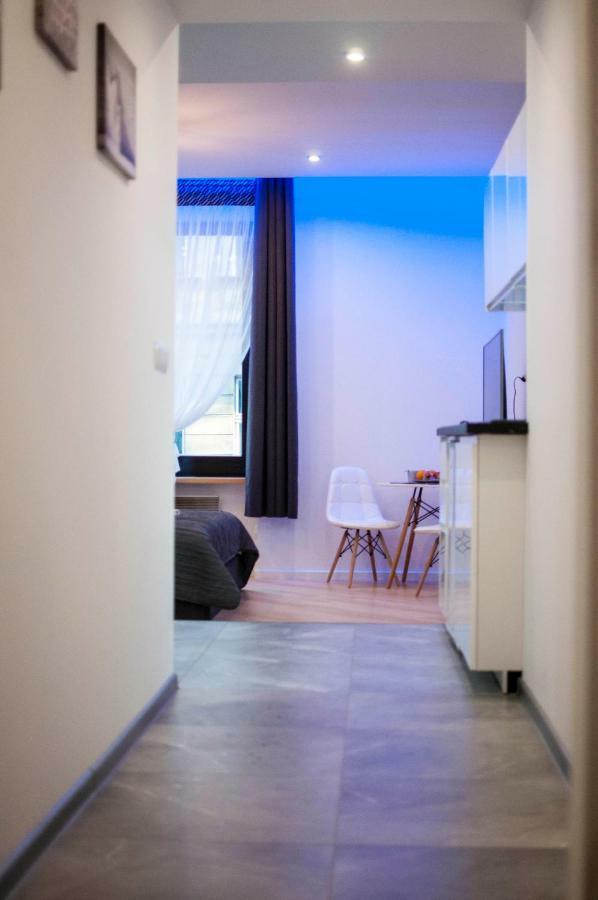 Cracow Jacuzzi Apartments - Silver Room クラクフ エクステリア 写真